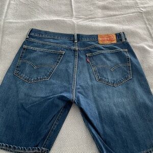 Levi's Men's Classic 505 Blue Jean Shorts, size 36